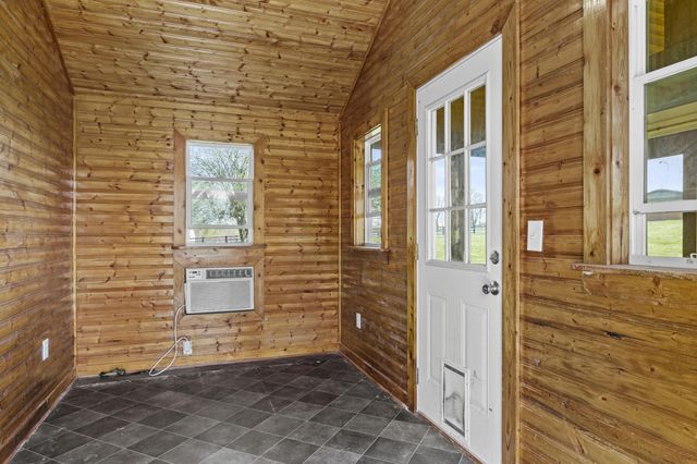 3760 Old Boonesboro Road, Winchester, KY 40391