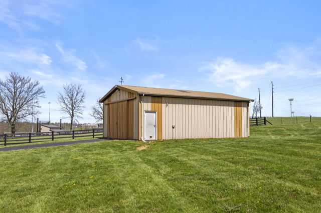 3760 Old Boonesboro Road, Winchester, KY 40391