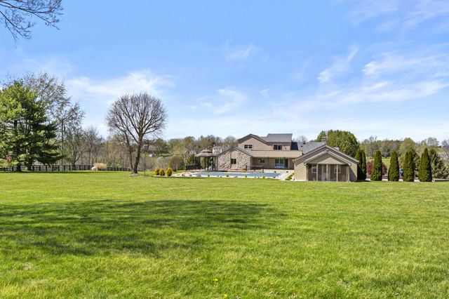 3760 Old Boonesboro Road, Winchester, KY 40391