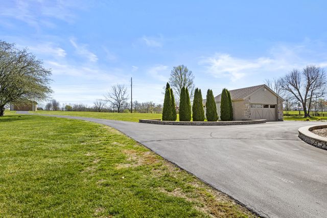 3760 Old Boonesboro Road, Winchester, KY 40391