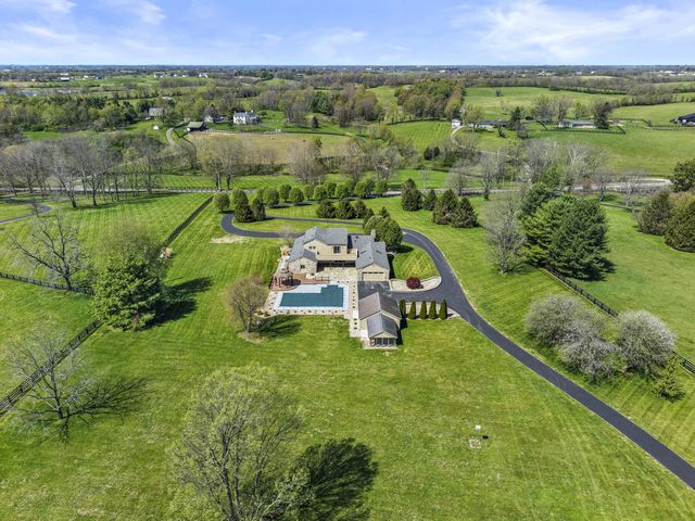 3760 Old Boonesboro Road, Winchester, KY 40391
