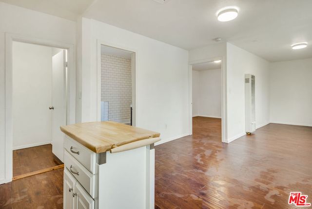 1742 W 36th Street, Los Angeles, CA 90018