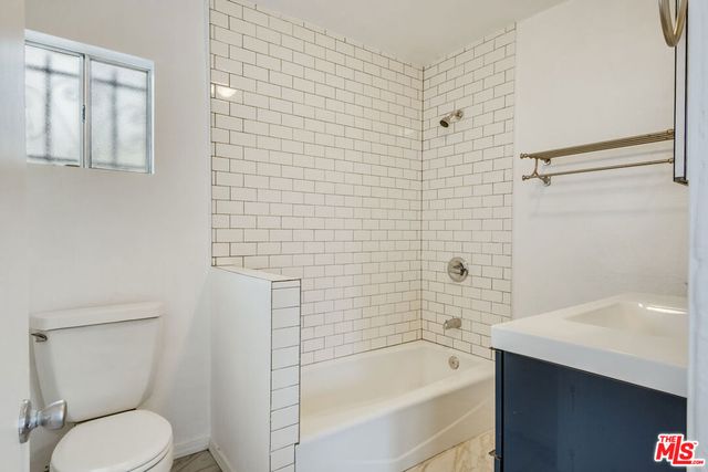 1742 W 36th Street, Los Angeles, CA 90018