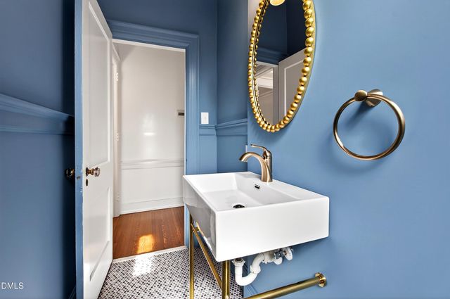 1313 College Place, Raleigh, NC 27605