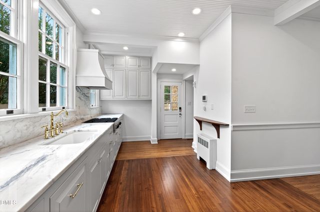 1313 College Place, Raleigh, NC 27605