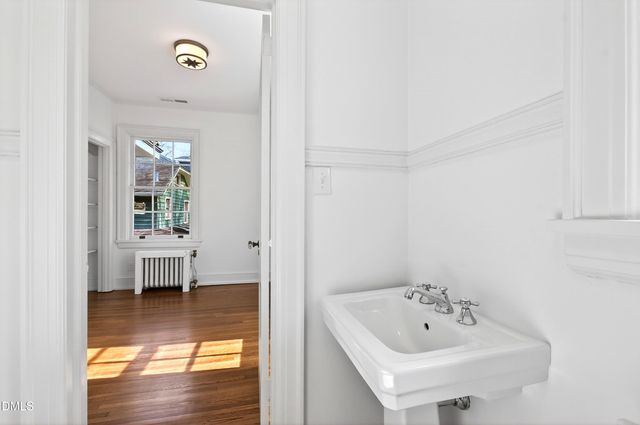 1313 College Place, Raleigh, NC 27605