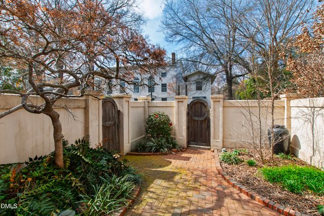 1313 College Place, Raleigh, NC 27605