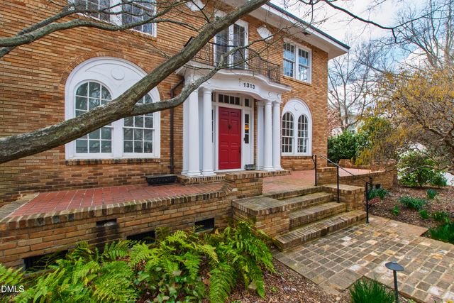 1313 College Place, Raleigh, NC 27605