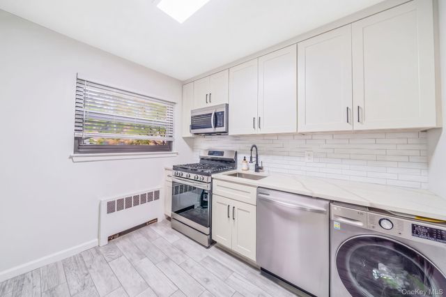 218-02 73rd Avenue 397A1, Oakland Gardens, NY 11364