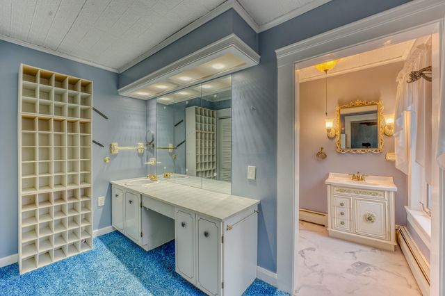 333 Sunset Hill Road, Sugar Hill, NH 03586