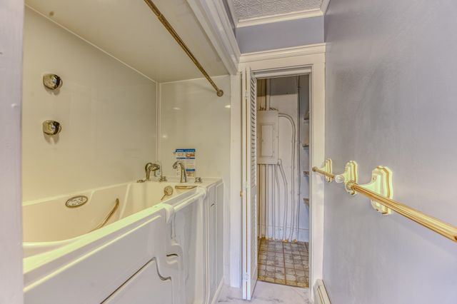 333 Sunset Hill Road, Sugar Hill, NH 03586