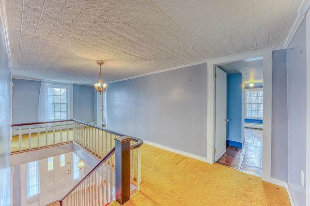 333 Sunset Hill Road, Sugar Hill, NH 03586