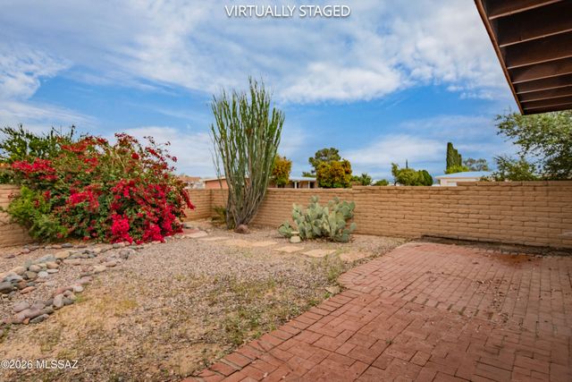 1451 N Rio-Aros, Green Valley, AZ 85614
