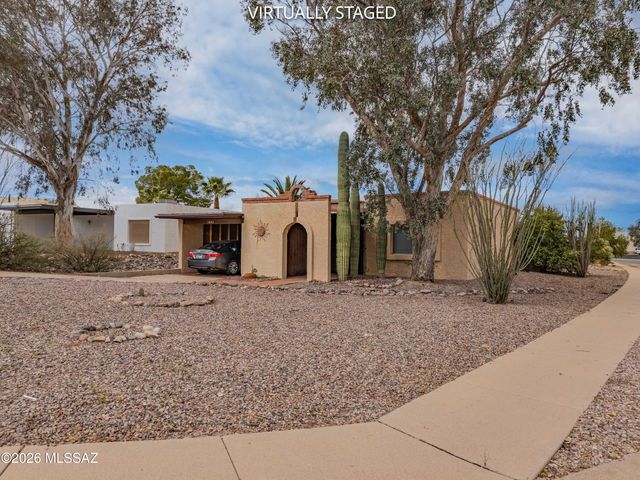 1451 N Rio-Aros, Green Valley, AZ 85614