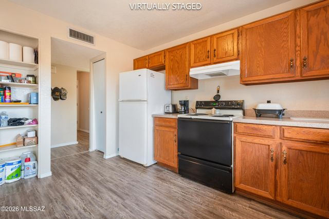 1451 N Rio-Aros, Green Valley, AZ 85614