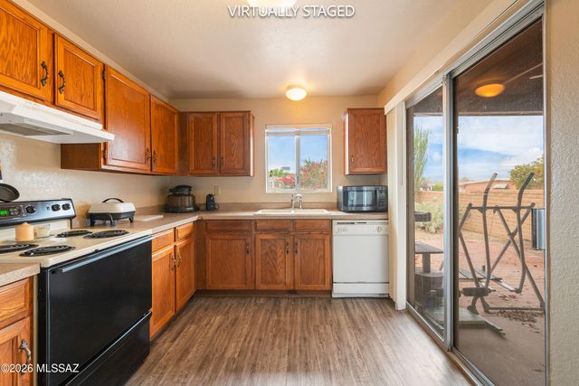 1451 N Rio-Aros, Green Valley, AZ 85614