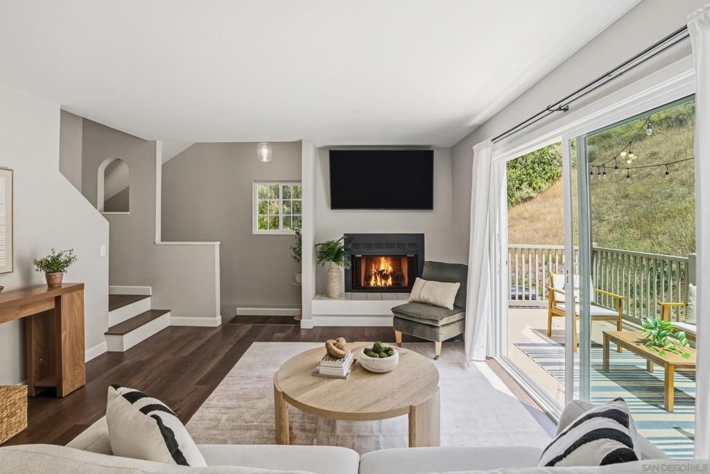 Image 1 of property listing at 3793 Balboa Ter A, San Diego, CA 92117