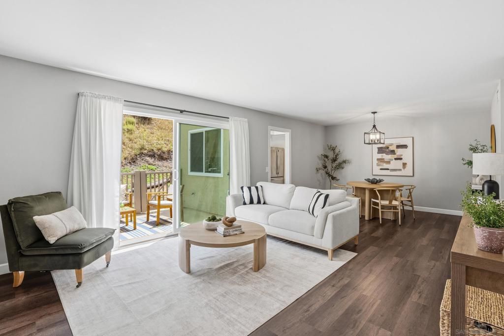 Image 3 of property listing at 3793 Balboa Ter A, San Diego, CA 92117