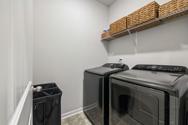 4096 Crossing Way, White House, TN 37188