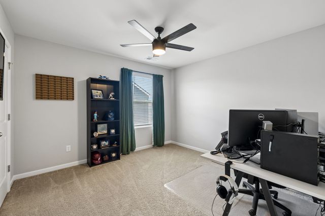 4096 Crossing Way, White House, TN 37188