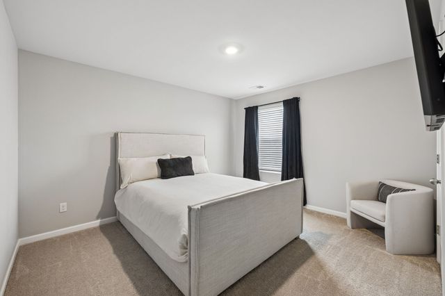 4096 Crossing Way, White House, TN 37188