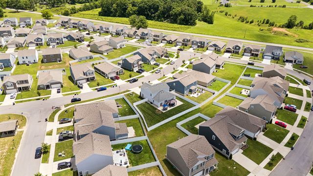 4096 Crossing Way, White House, TN 37188