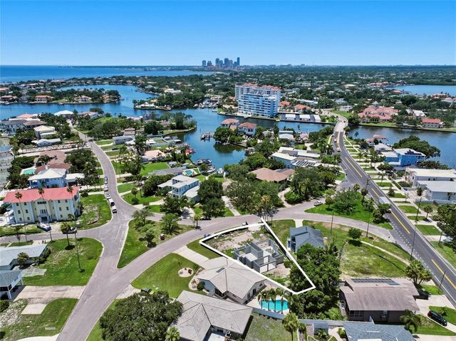 3406 BAYSHORE BLVD NE, St Petersburg, FL 33703