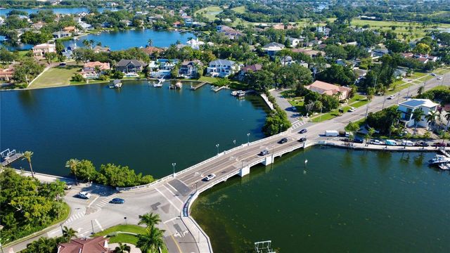3406 BAYSHORE BLVD NE, St Petersburg, FL 33703