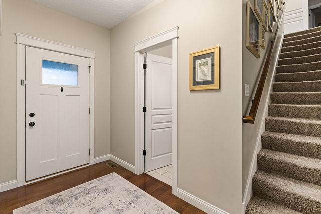 4367 55th Avenue, Bettendorf, IA 52722