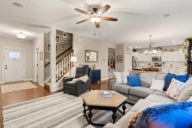 4367 55th Avenue, Bettendorf, IA 52722