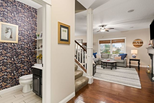 4367 55th Avenue, Bettendorf, IA 52722