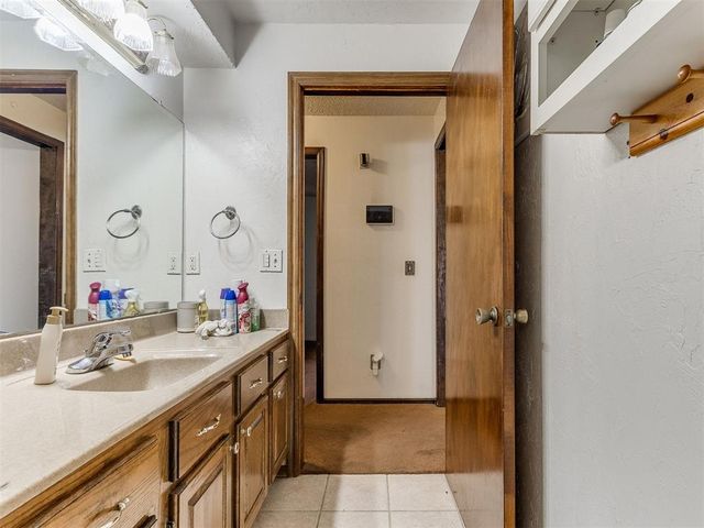 4600 Lunow Drive, Oklahoma City, OK 73135