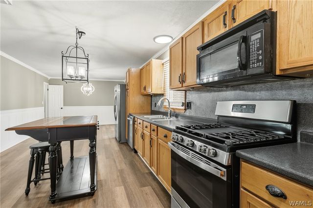 6205 Cottonwood, Cottondale, AL 35453