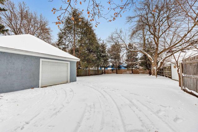 1472 HARVEY STREET, Green Bay, WI 54302