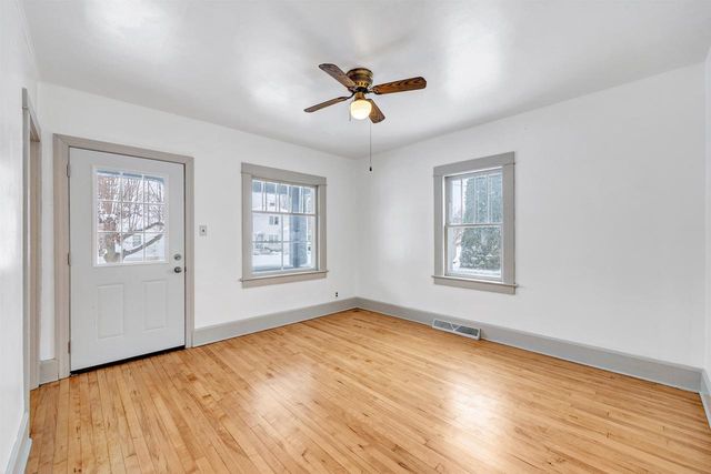 1472 HARVEY STREET, Green Bay, WI 54302