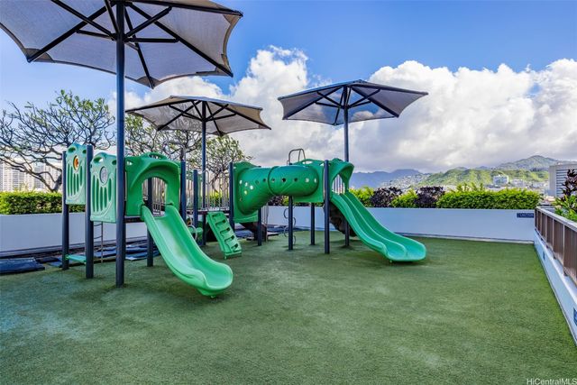 555 South Street 1811, Honolulu, HI 96813