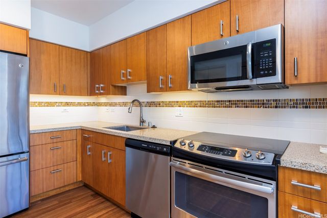 555 South Street 1811, Honolulu, HI 96813