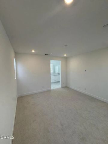 712 Guy Turner Drive, Camarillo, CA 93010