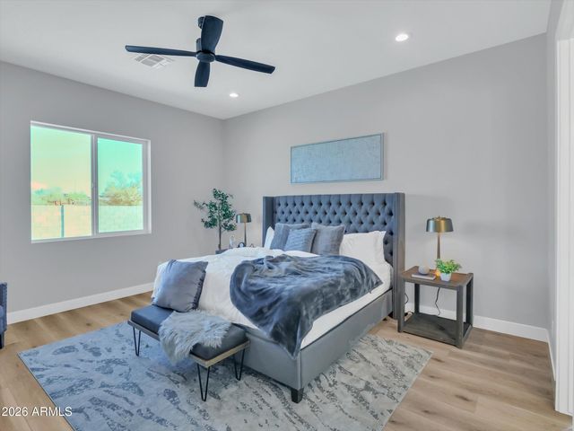 15324 W Bobwhite Way, Surprise, AZ 85387