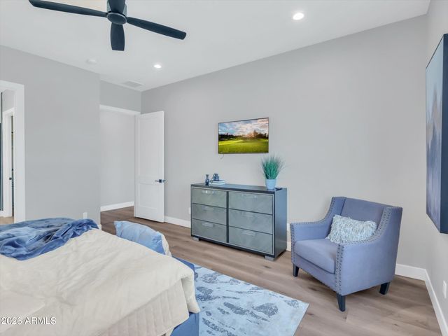 15324 W Bobwhite Way, Surprise, AZ 85387