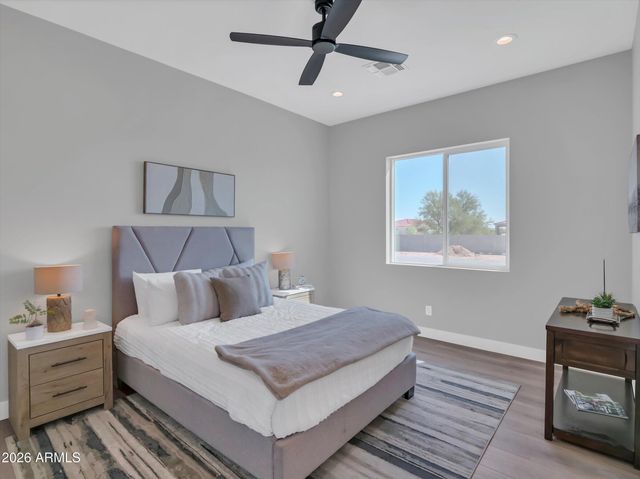 15324 W Bobwhite Way, Surprise, AZ 85387