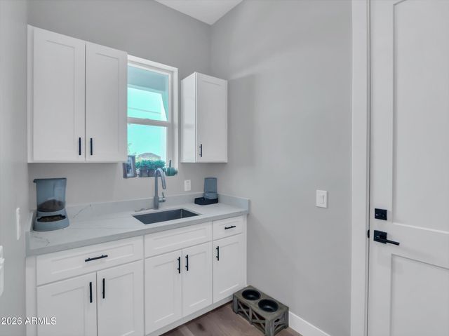 15324 W Bobwhite Way, Surprise, AZ 85387