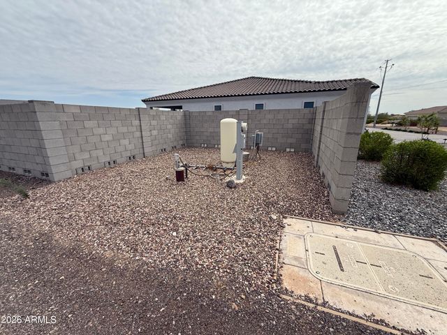 15324 W Bobwhite Way, Surprise, AZ 85387