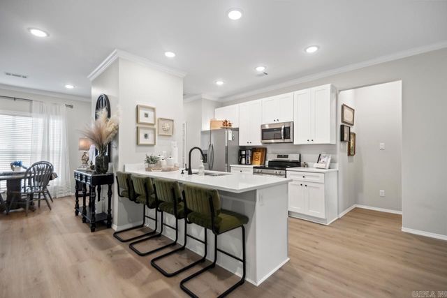 391 Genesis, Benton, AR 72015