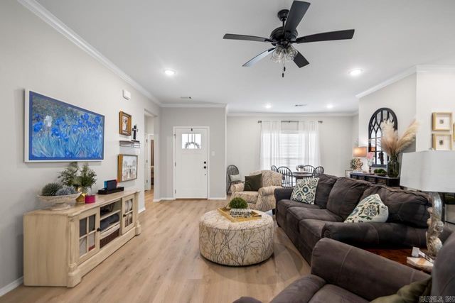 391 Genesis, Benton, AR 72015