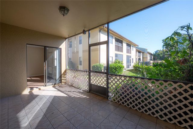 12261 SAILWINDS DRIVE 103, Largo, FL 33773