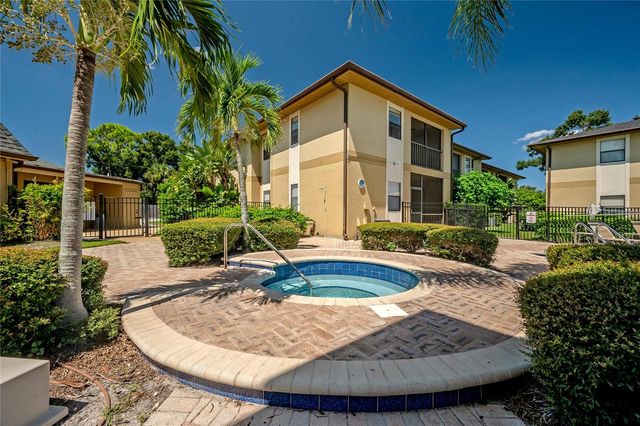 12261 SAILWINDS DRIVE 103, Largo, FL 33773