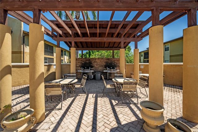 12261 SAILWINDS DRIVE 103, Largo, FL 33773