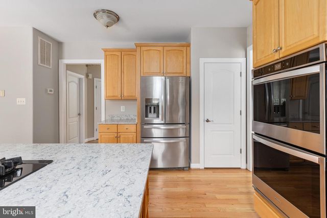 6 TOLIVER LN, Stafford, VA 22554