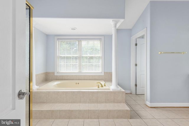 6 TOLIVER LN, Stafford, VA 22554
